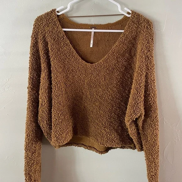 Free People Top - Picture 1 of 4